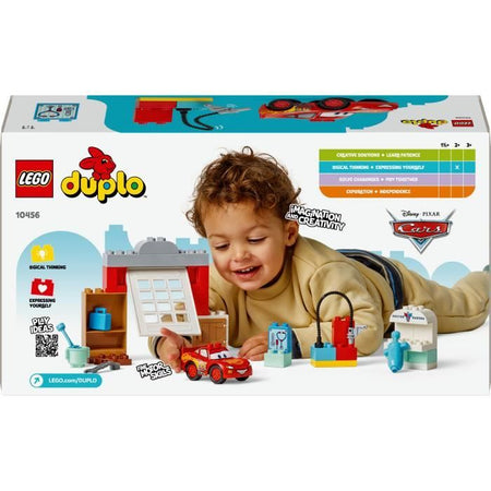 LEGO DUPLO  Disney e Pixar Cars 10456 La visita di McQueen al garage di Doc - Gioco per 2 anni