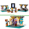 LEGO 21252 Minecraft L'Armeria, giocattolo con lavorazione delle armi con personaggi dei videogiochi, minifigure di Alex