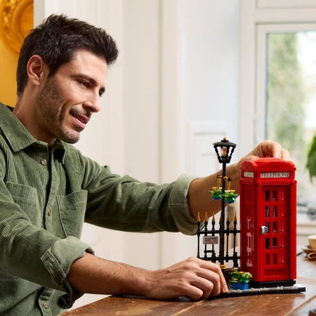 LEGO Ideas 21347 Decorazioni per la casa della cabina telefonica di Londra per gli anglofili