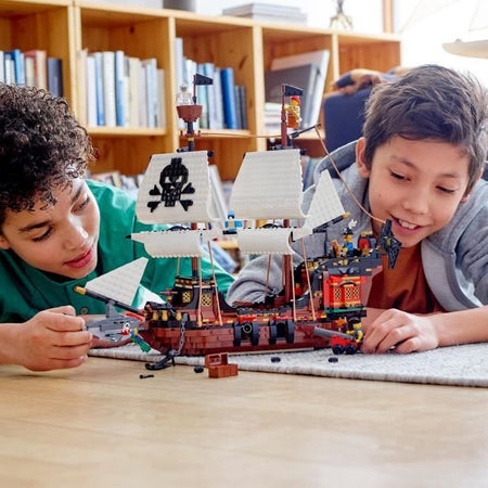 Nave pirata LEGO Creator 31109
