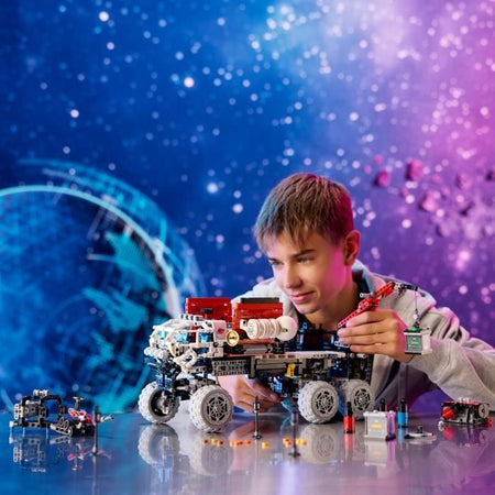 LEGO Technic 42180 Rover da esplorazione con equipaggio su Marte, giocattolo a tema spaziale