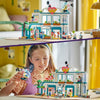LEGO 42621 Friends Ospedale di Heartlake City, giocattolo con elicottero e minifigure tra cui Autunno e un cane