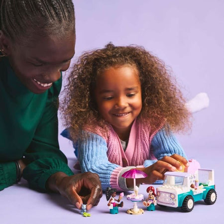 LEGO Friends 42644 Il Furgone dei Gelati di Heartlake City - Set da costruzione per dai 4 anni in su