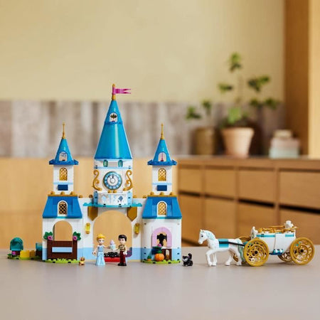 LEGO  Disney Princess 43275 Il castello di Cenerentola e la carrozza - Gioco di ruolo 6 anni