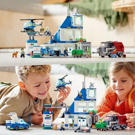 LEGO 60316 Stazione di polizia della città, macchinina, camion della spazzatura ed elicottero Bambini dai 6 anni in su, avventure ambientate