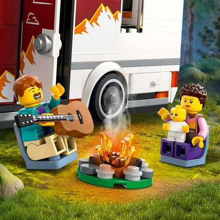 LEGO City 60454 Adventure Camper Van - Giocattolo da costruzione per bambini dai 6 anni in su