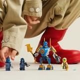 LEGO 71805 NINJAGO Battle Pack: Robot di Jay, giocattolo Ninja per bambini con minifigure tra cui Jay