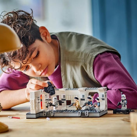 LEGO Star Wars 75387 Imbarco sul Tantive IV, giocattolo da costruzione, veicolo