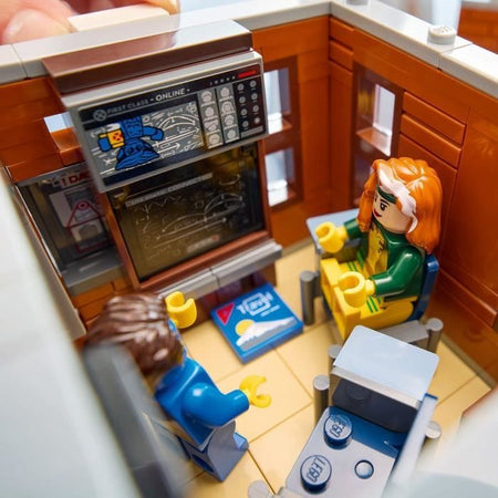 LEGO Marvel X-Men: Xavier's Institute - Set di costruzioni per adulti con minifigure tra cui Wolverine e il Professor X per