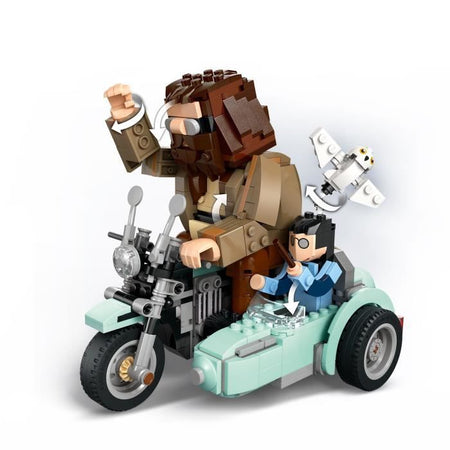 LEGO Harry Potter 76443 Il giro in moto di Hagrid e Harry - Gioco di costruzione Età 9