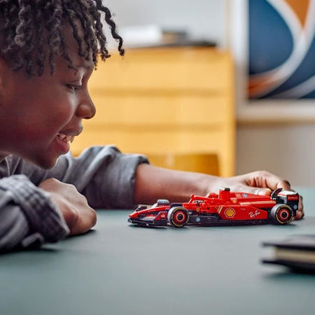 LEGO Speed Champions 77242 Ferrari SF-24 F1 Car - Set di costruzione per bambini dai 10 anni in su