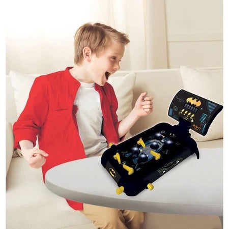 Flipper elettronico Batman con effetti luminosi e sonori