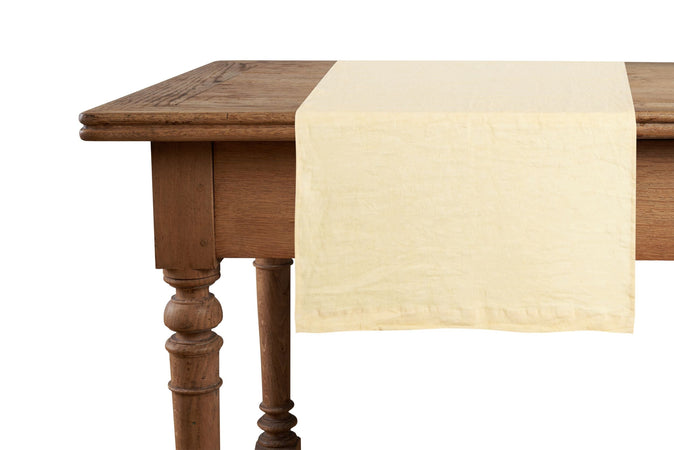 Runner da tavola in 100% puro lino lavato delavè stone washed morbido resistente elegante made in italy GIALLO PASTELLO - Vanita di raso