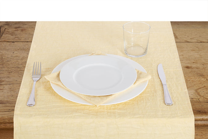 Runner da tavola in 100% puro lino lavato delavè stone washed morbido resistente elegante made in italy GIALLO PASTELLO - Vanita di raso