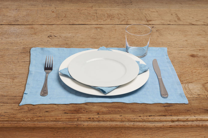 Set di 2 tovagliette americane coppia tovagliette 35 X 50 CM in 100% puro lino lavato delavè stone washed morbido resistente elegante made in italy  AZZURRO - Vanita di raso