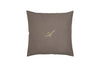 Cuscino Arredo con elegante iniziale ricamatain puro lino stonewashed Tortora