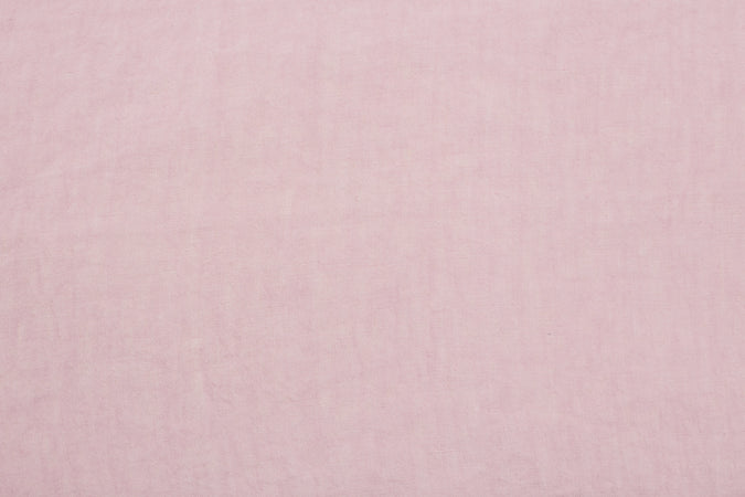 Federa con elegante iniziale ricamata in puro lino stonewashed Rosa