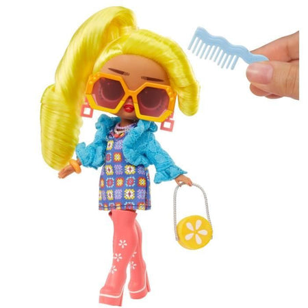 LOL Surprise Tweens - Bambola fashion articolata da 24 cm - Hana Groove - 2 abiti e diversi accessori - Dai 4 anni in su