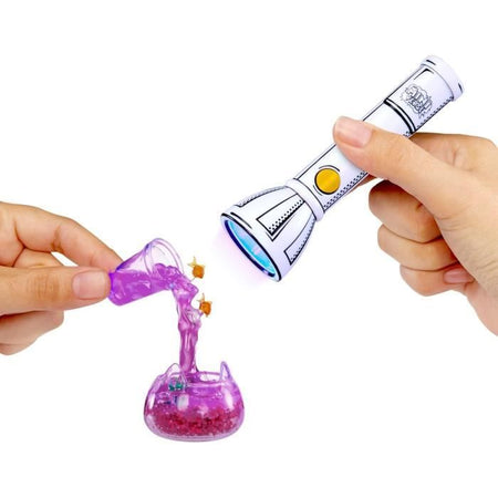 MGA Miniverse - Lampada UV - Asciuga le tue creazioni in resina - 1 secondo - Da 8 anni in su - Casuale