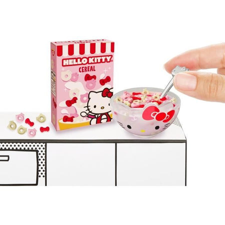 MGA Miniverse - Hello Kitty - Gioco Creativo - Bevande o cibo - Attività ricreative in resina creative e decorative - Non commestibile - 8 anni