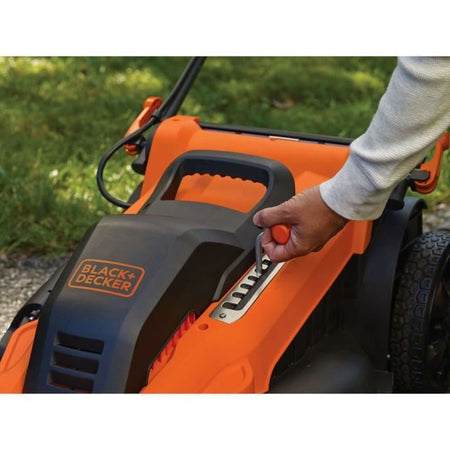 BLACK & DECKER Segadora eléctrica 48cm 2000W Mulching