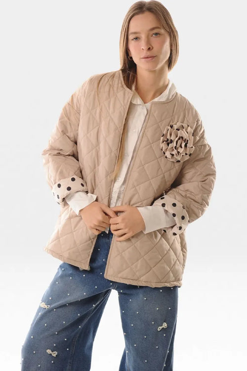 LOKITA | Giubbotto trapuntato fodera e spilla pois