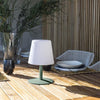 Lampada da tavolo senza fili - LUMISKY - STANDY MINI Oliva - H25 cm - Base in acciaio verde oliva - Bianco caldo e LED bianco