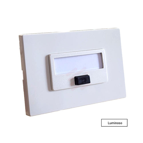 PULSANTE LUMINOSO CON TARGHETTA E PLACCA COMPATIBILE MAGIC SIA CON SCATOLE TONDE CHE CON CASSETTE 3 POSTI - ElettroWatt.eu