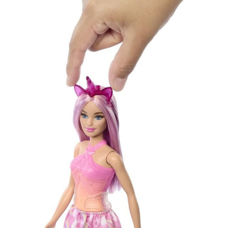 Bambole Barbie Unicorno con capelli fantasia e abiti sfumati HRR13