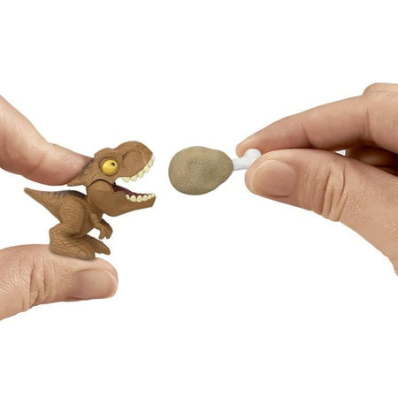 JURASSIC WORLD  Assortimento di figurine  Dinosauri divoratori  MATTEL  HVB29  modello casuale