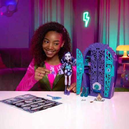 MONSTER HIGH Twyla's Garden Mystery Secrets Monstrous Box Set - Monster High - HYT74