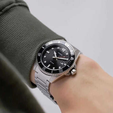 Orologio da uomo Casio MDV-107D-1A1V