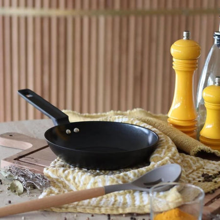 Set 2 padelle - MENASTYL - 6020297 - Alluminio - 24 e 28 cm - Tutti i piani cottura, inclusa induzione