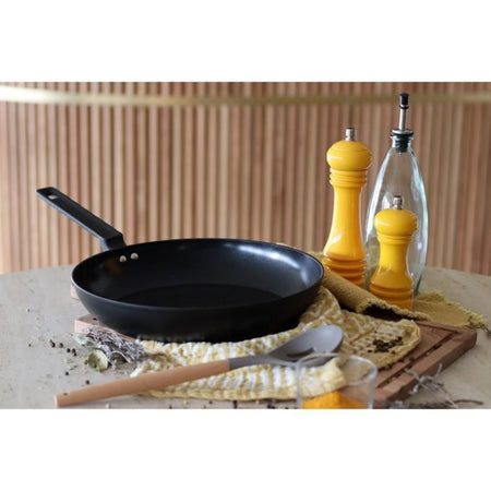 Padella - MENASTYL - 6020639 - Alluminio forgiato - 30 cm - Nero - Adatta a tutti i piani cottura, anche a induzione