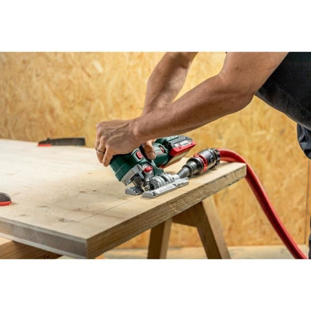 Seghetto alternativo a batteria - METABO - STA 18 LTX 150 BL - 18 V - MetaBOX 145 L