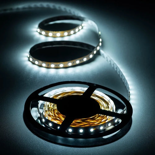 strip led 10000K FONDO NERO