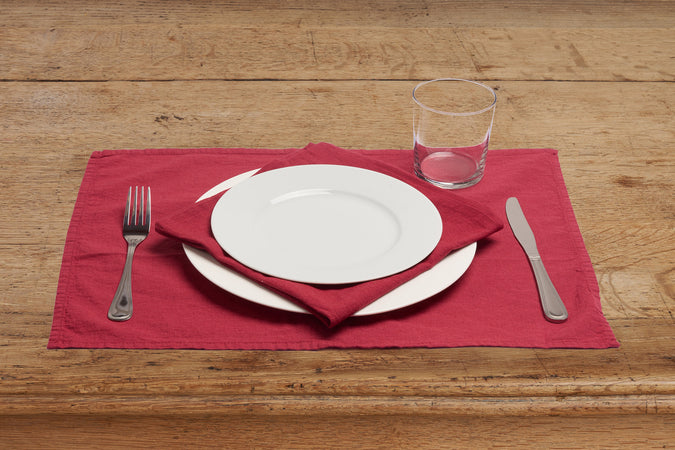 Set di 2 tovagliette americane colazione coppia tovagliette 35 X 50 CM in misto lino tinta unita morbide resistenti eleganti made in italy CILIEGIA