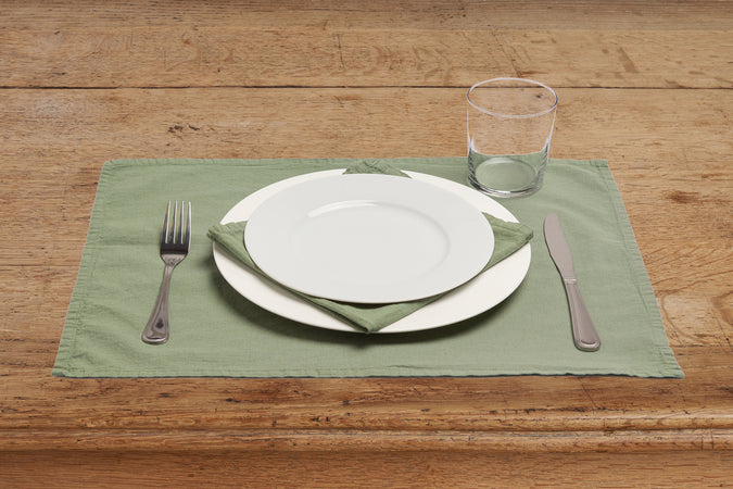 Set di 2 tovagliette americane colazione coppia tovagliette 35 X 50 CM in misto lino tinta unita morbide resistenti eleganti made in italy OLIVA