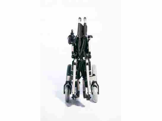Carrozzina pieghevole MedicalPro S400