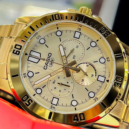 Orologio da uomo Casio Enticer in acciaio inossidabile con quadrante giallo analogico - MTP-VD300G-9AUDF