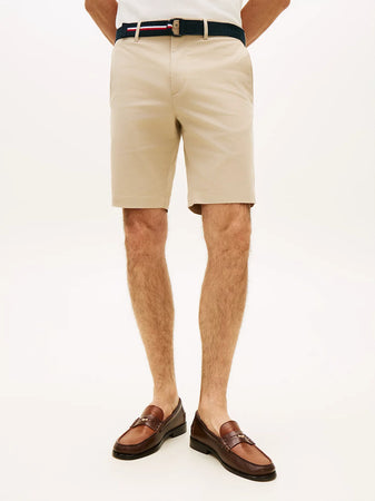 Bermuda uomo Tommy Hilfiger chino Denton beige con cintura interno gamba 24 cm MW0MW42349RBT
