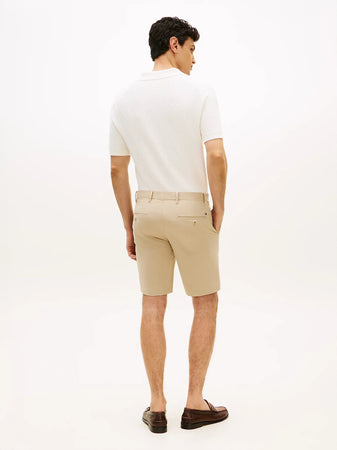 Bermuda uomo Tommy Hilfiger chino Denton beige con cintura interno gamba 24 cm MW0MW42349RBT