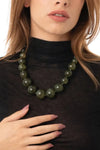 MYA ACCESSORIES | Collana girocollo con sfere in acrilico e vetro