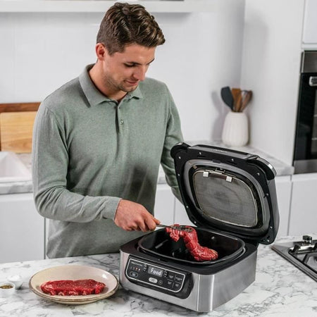 NINJA FOODI AG301EU - Grill da interno - Tecnologia Cyclonic Air - 5 modalità di cottura preprogrammate - Fino a 265 - 1760W