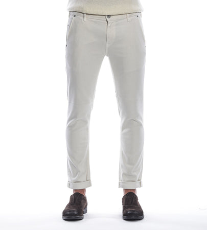 Uniform pantalone uomo mod Dean soft hand smerigliato al carbonio tinto capo