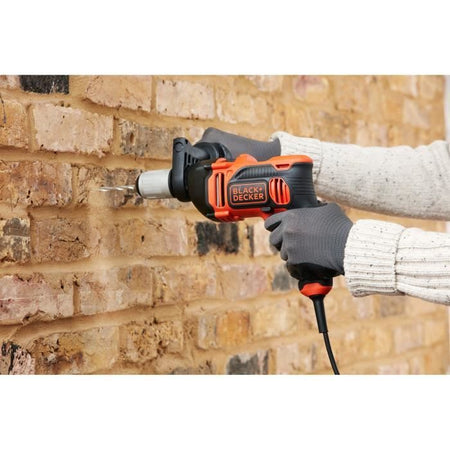 BLACK + DECKER BEH850-QS Trapano a percussione a filo - 850W - 54.400 cps/min - Guida di profondità - Impugnatura laterale