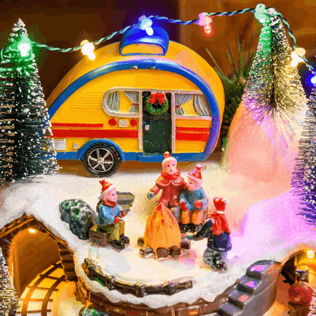 Villaggio di Natale, Roulotte, falò con effetto fiamma e trenino in movimento, led multicolor