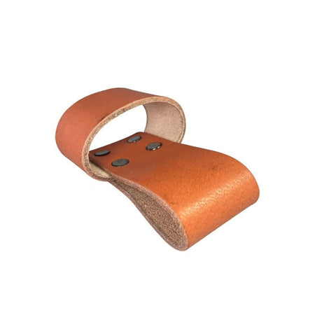 Portamartello realizzato in cuoio resistente per contenere un martello