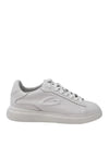 p25-guardiani-agm450003bianco
