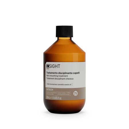 Insight Intech trattamento capelli disciplinante 350 ml, elimina l'effetto crespo dai capelli mossi migliorandone la pettinabilità.